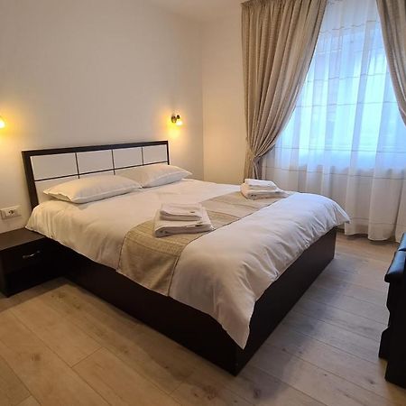 Pensiunea Madalina Durau Esterno foto