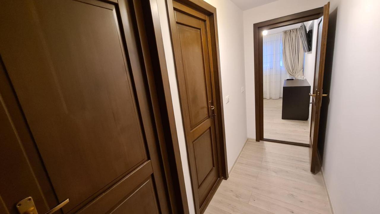 Pensiunea Madalina Durau Esterno foto